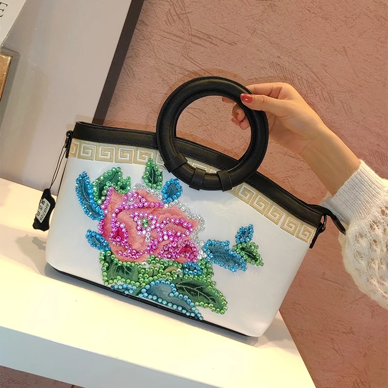 Real Leather Luxury Designer Handbag Fashion New Tote Bags for Women Shoulder Bag High Quality Sac A Main
Real Leather Luxury Designer Handbag Fashion New Tote Bags for Women Shoulder Bag High Quality Sac A Main