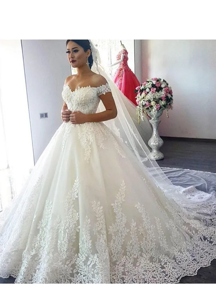 Off Shoulder Wedding Dresses 2023 Bride for Plus Size Women Celebrity Ball Gowns Beads Lace Applique Bridal Gown
Off Shoulder Wedding Dresses 2023 Bride for Plus Size Women Celebrity Ball Gowns Beads Lace Applique Bridal Gown