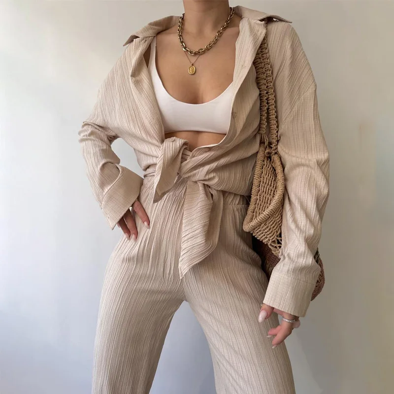 Spring Autumn Solid Rib Casual Outfits Women Button Lapel Blouse Coat and Elastic Waist Pants Sets Vintage Two Piece Female Suit
Spring Autumn Solid Rib Casual Outfits Women Button Lapel Blouse Coat and Elastic Waist Pants Sets Vintage Two Piece Female Suit
