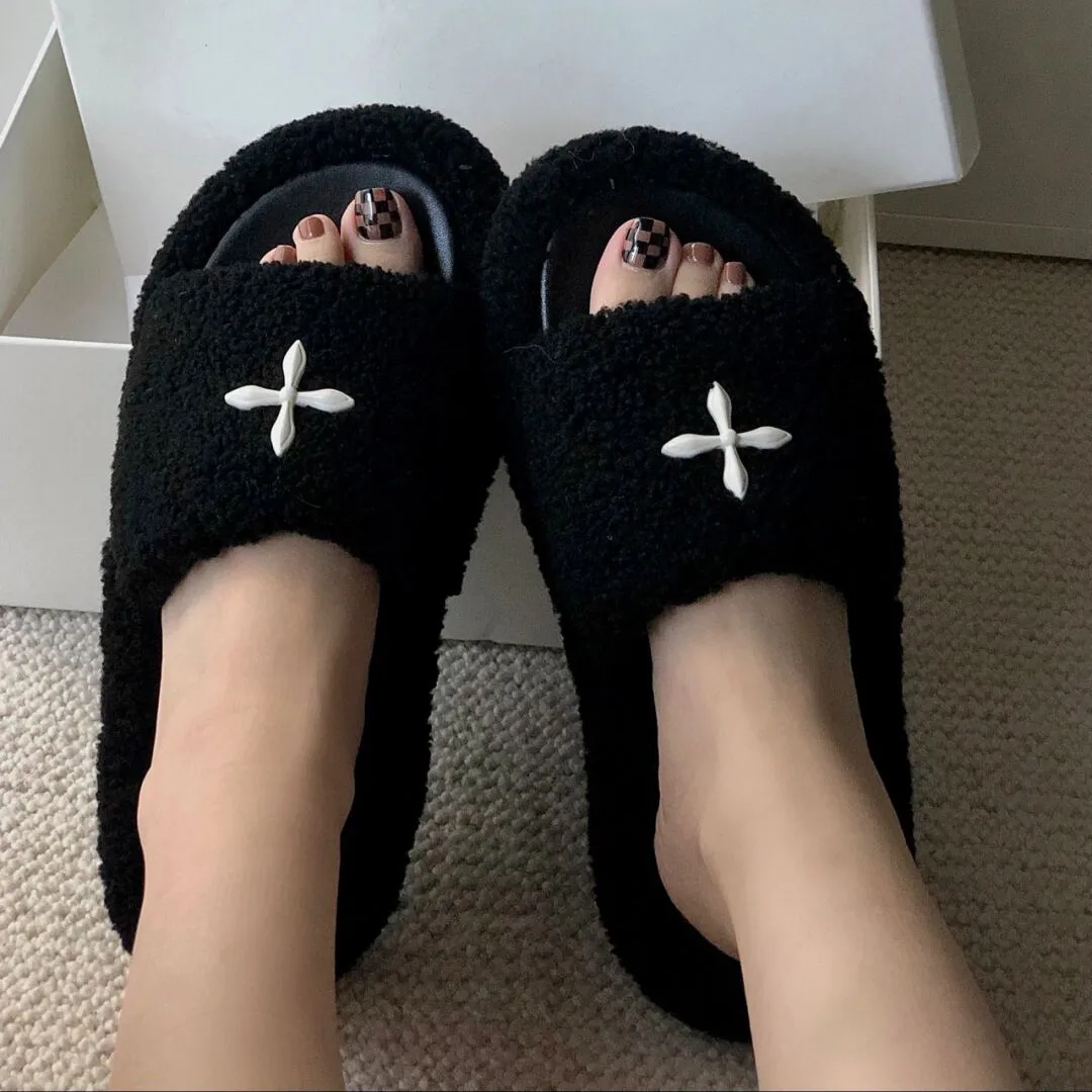 Brand Cashmere Women Shoes Spring Autumn New Style Thick Soled Comfortable Slippers High Grade Black Casual Wool Shoes Mujer
Brand Cashmere Women Shoes Spring Autumn New Style Thick Soled Comfortable Slippers High Grade Black Casual Wool Shoes Mujer
