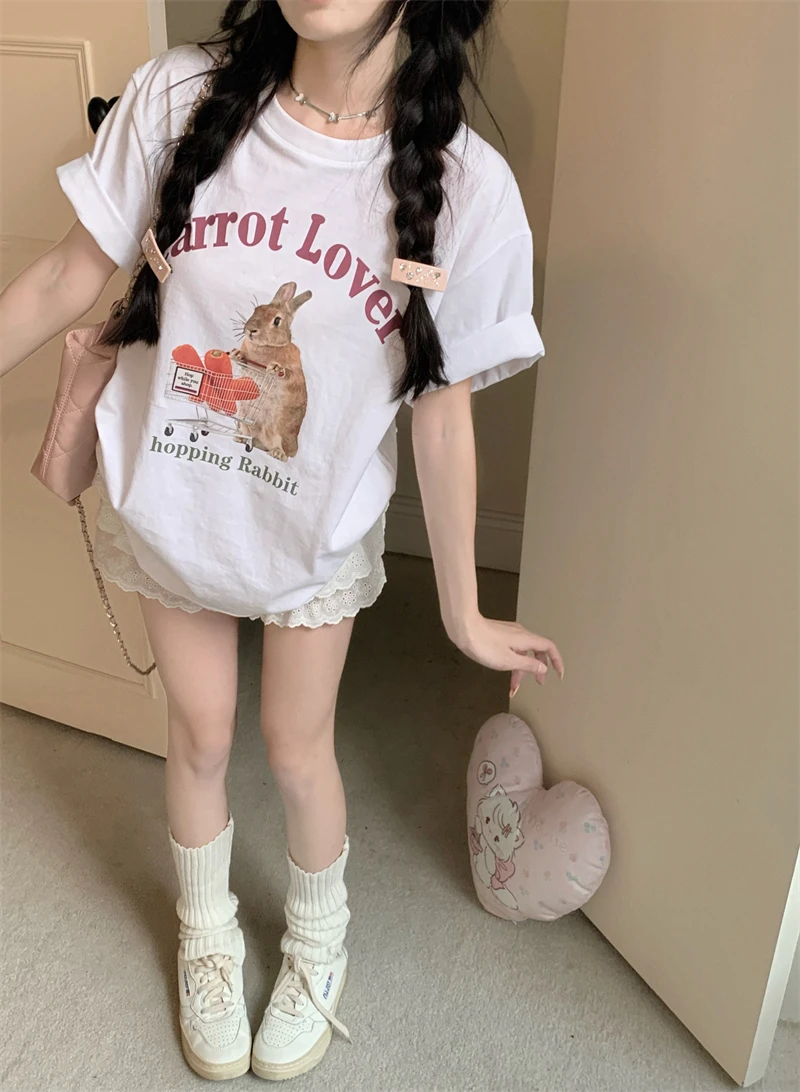 GGB3102 Printed T-shirt Women's Summer Korean 2023 New Loose Mid length Round Neck Versatile White Short Sleeve Top
GGB3102 Printed T-shirt Women's Summer Korean 2023 New Loose Mid length Round Neck Versatile White Short Sleeve Top