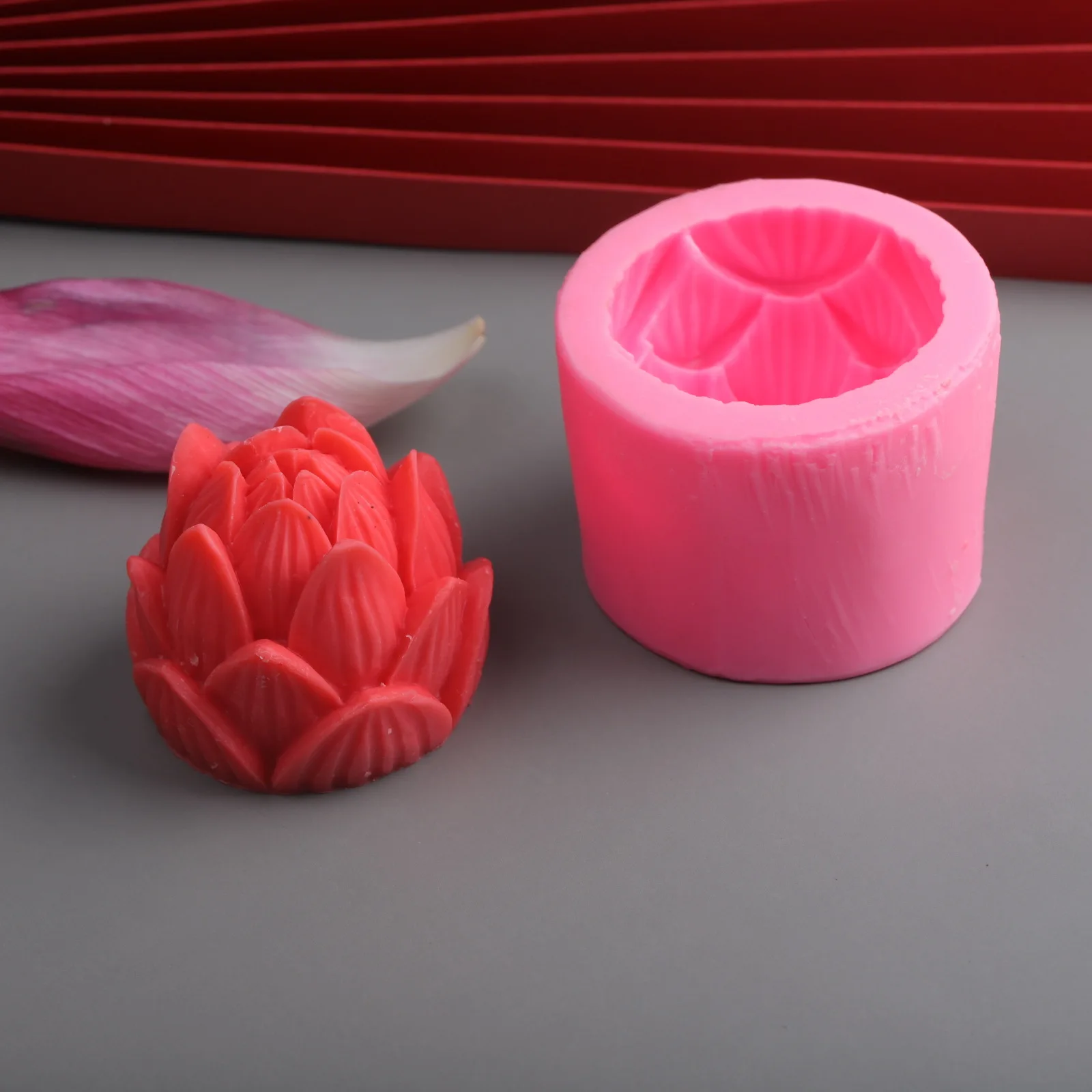 3D Lotus Flower Buds Silicone Mold DIY Water Lily Bud Scented Handmade Candle Soap Epoxy Resin Mould Cake Decoration Baking Tool
3D Lotus Flower Buds Silicone Mold DIY Water Lily Bud Scented Handmade Candle Soap Epoxy Resin Mould Cake Decoration Baking Tool