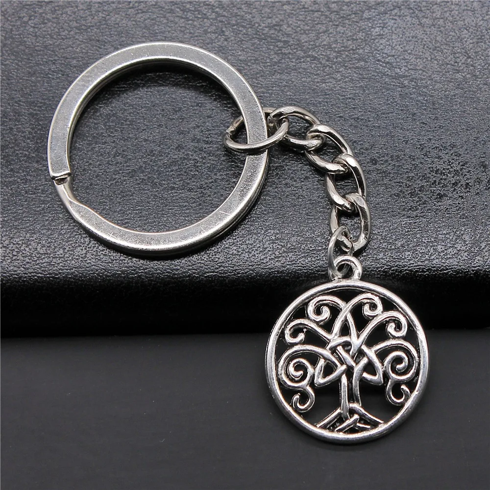 DIY Metal Keychain Holder Antique Silver Color 23x20mm Triquetra Symbol Life Tree Pendant Keyring Souvenirs Gift
DIY Metal Keychain Holder Antique Silver Color 23x20mm Triquetra Symbol Life Tree Pendant Keyring Souvenirs Gift
