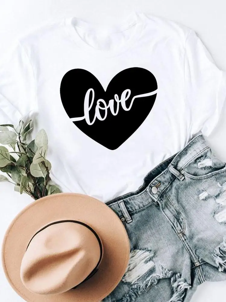 Женская футболка с коротким рукавом и принтом Love Heart, милая летняя футболка с рисунком акварельных красок, Повседневная футболка
Женская футболка с коротким рукавом и принтом Love Heart, милая летняя футболка с рисунком акварельных красок, Повседневная футболка
