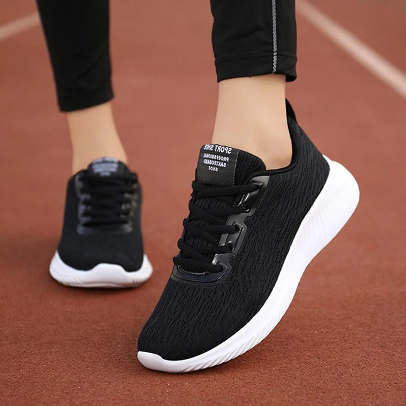 Spring Autumn Women Mesh Breathable Comfortable Travel Sports Shoes Student Female Ultralight Sneakers Jazz Dance Shoes New 2022
Spring Autumn Women Mesh Breathable Comfortable Travel Sports Shoes Student Female Ultralight Sneakers Jazz Dance Shoes New 2022