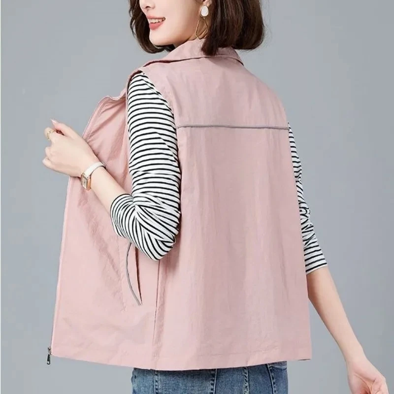 With Breathable Mesh Sunscreen Jacket Women Casual Thin Vest Summer New Large Size Loose Hooded Waistcoats Female Coats L-5XL
With Breathable Mesh Sunscreen Jacket Women Casual Thin Vest Summer New Large Size Loose Hooded Waistcoats Female Coats L-5XL