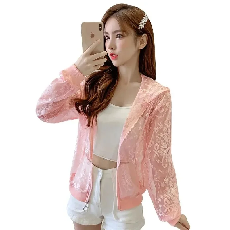 2022 Summer New Female Student Short Coat Woman Loose Small Cape Printed Sunscreen Shirt Ladies Hooded Long Sleeves Tops B2096
2022 Summer New Female Student Short Coat Woman Loose Small Cape Printed Sunscreen Shirt Ladies Hooded Long Sleeves Tops B2096