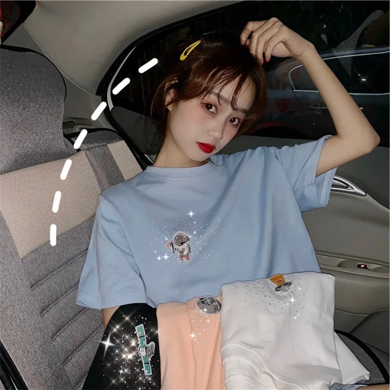 Cartoon embroidery T-shirts Women Harajuku Simple t shirt Sweet Casual Girls Diamond Loose Tees Short Sleeve Korean Student Tops
Cartoon embroidery T-shirts Women Harajuku Simple t shirt Sweet Casual Girls Diamond Loose Tees Short Sleeve Korean Student Tops