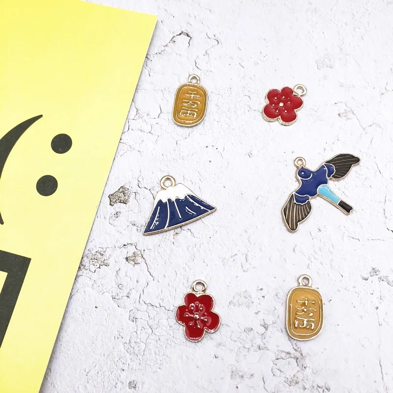 5pcs Enamel Flower Snow Mountain Charms Cute Pendants of Necklace Bracelets Handmade DIY Earrings Jewelry Making Accessories
5pcs Enamel Flower Snow Mountain Charms Cute Pendants of Necklace Bracelets Handmade DIY Earrings Jewelry Making Accessories