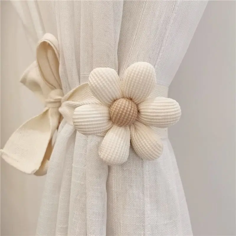 Cute wedding flowers, curtain ties, ties, ties, a pair, simple and small, fresh curtains, buckles, ties, and close the room
Cute wedding flowers, curtain ties, ties, ties, a pair, simple and small, fresh curtains, buckles, ties, and close the room