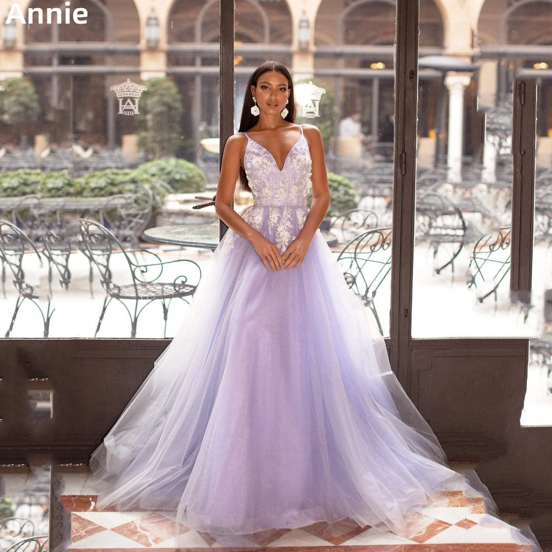 Annie Organza Embroidery ثوب الكرة V-neck Tie Back Prom Dressess 2023 Ladies Robe Prom Dress Custom Evening Dress
Annie Organza Embroidery ثوب الكرة V-neck Tie Back Prom Dressess 2023 Ladies Robe Prom Dress Custom Evening Dress