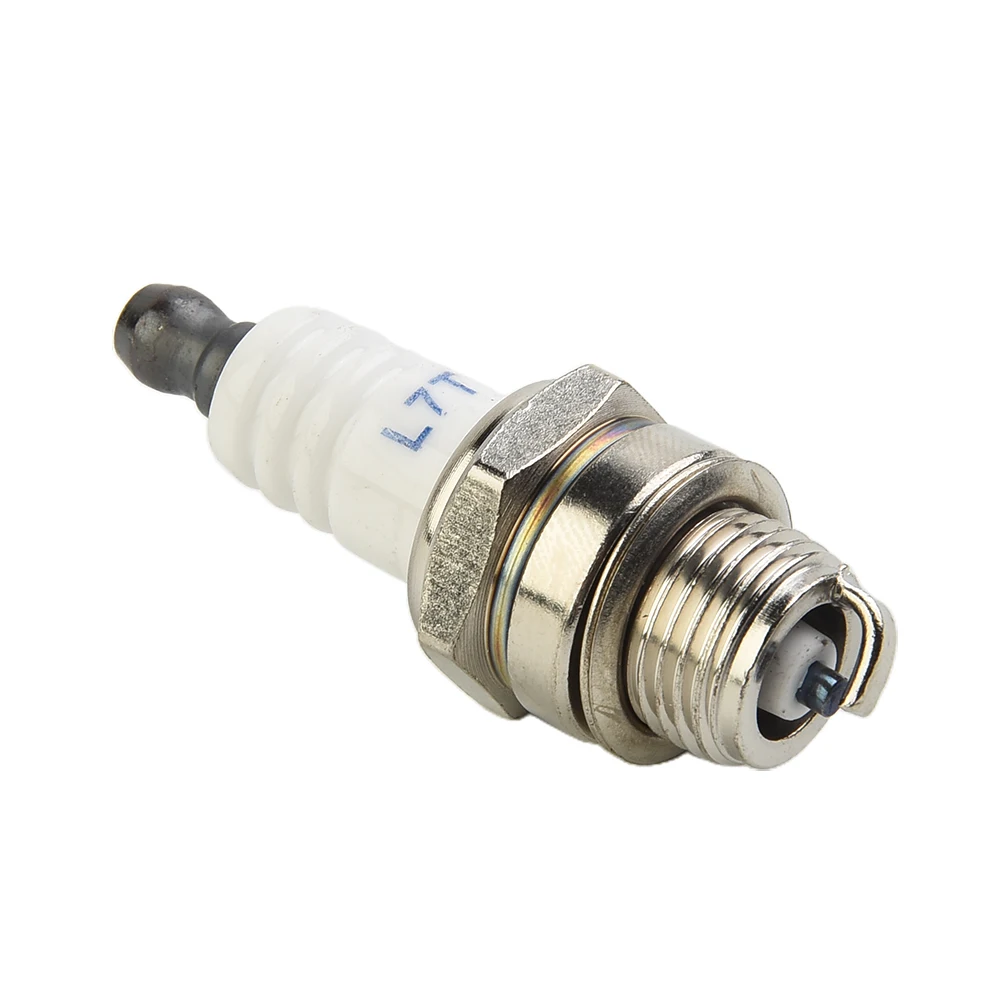 Spark Plug For CHAMPION SPARK PLUG RJ19LM For Kohler BR2LM GL2RC High Quality Spark Plug Garden Power Accessories
Spark Plug For CHAMPION SPARK PLUG RJ19LM For Kohler BR2LM GL2RC High Quality Spark Plug Garden Power Accessories