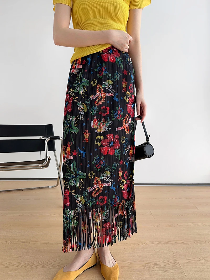 Miyake Vintage Flower Printed Pleated Tassels Skirt 2023 New Summer Elegant Fringe Slim Fit Long Skirt Korean Fashion Clothes
Miyake Vintage Flower Printed Pleated Tassels Skirt 2023 New Summer Elegant Fringe Slim Fit Long Skirt Korean Fashion Clothes