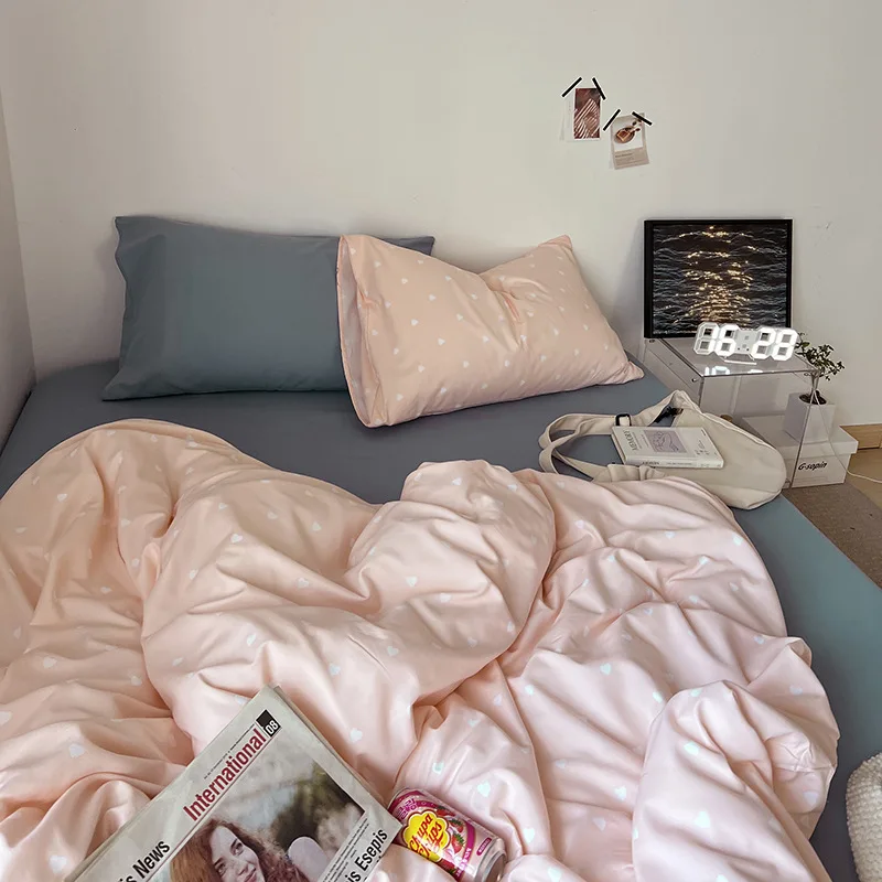 Ins Cheese Little Love Washed Cotton Cotton Four-Piece Set Three-Piece Bedroom Girl Quilt Cover Cute Single Bed Double Bed
Ins Cheese Little Love Washed Cotton Cotton Four-Piece Set Three-Piece Bedroom Girl Quilt Cover Cute Single Bed Double Bed