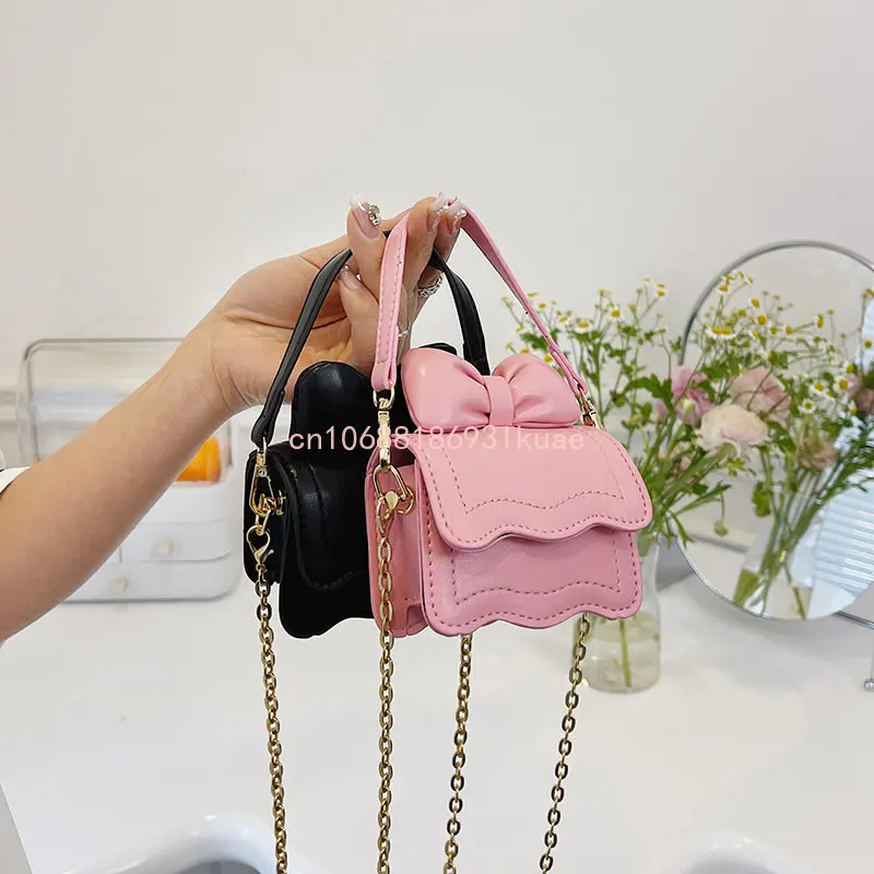 Girls Princess Crossbody Bags Cute Bowknot Kids Leather Purses and Handbags Kawaii Baby Coin Pouch Tote Hand Bags
Girls Princess Crossbody Bags Cute Bowknot Kids Leather Purses and Handbags Kawaii Baby Coin Pouch Tote Hand Bags