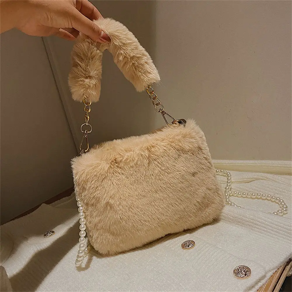 Furry Luxury Faux Fur Soft Fluffy Coin Purse Plush Shoulders Bags Plush Tote Bags Pearl Chain Bag Phone Bag
Furry Luxury Faux Fur Soft Fluffy Coin Purse Plush Shoulders Bags Plush Tote Bags Pearl Chain Bag Phone Bag