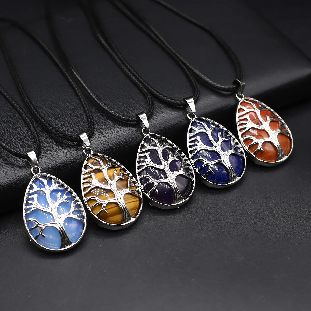 Natural Amethyst Turquoise Lapis Lazuli Stone Pendant Life Tree Water Drop Necklace Leather Rope Chain Charm for Women Jewelry
Natural Amethyst Turquoise Lapis Lazuli Stone Pendant Life Tree Water Drop Necklace Leather Rope Chain Charm for Women Jewelry