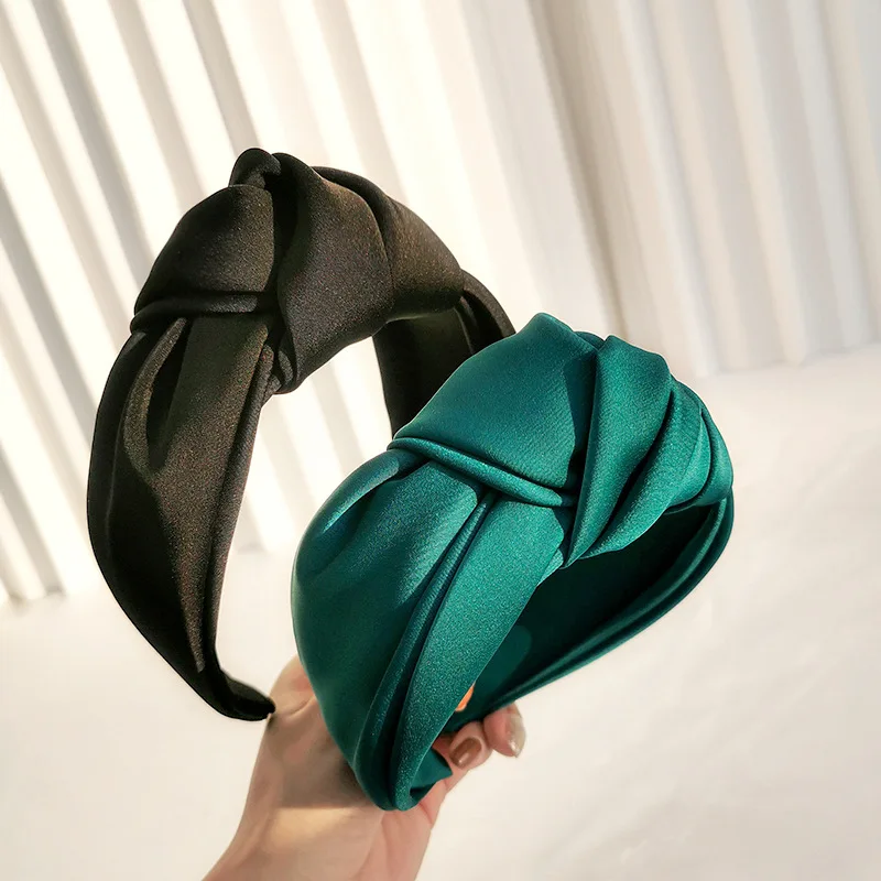 3PCS 6cm Big Satin Knotted Women's Hair Headbands Silk Bows Covered Plastic Hairbands Girls Solid Fabric Hair Hoops INS Hot
3PCS 6cm Big Satin Knotted Women's Hair Headbands Silk Bows Covered Plastic Hairbands Girls Solid Fabric Hair Hoops INS Hot