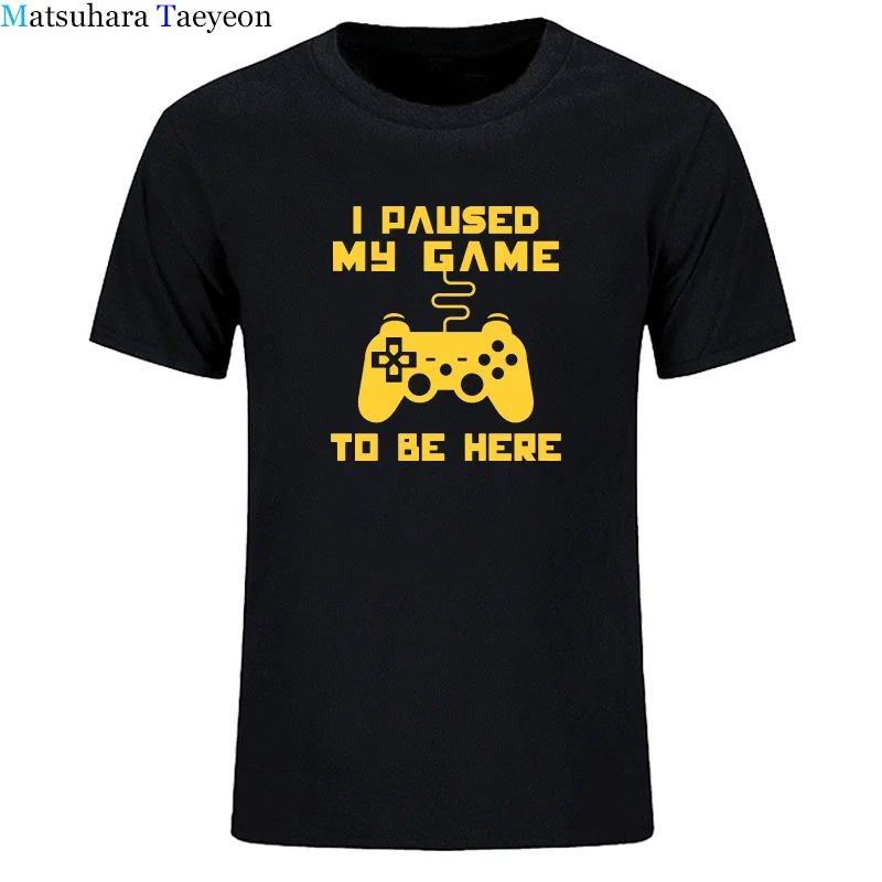 Новая мужская футболка с надписью «Я остановился» на игре «быть здесь»
Новая мужская футболка с надписью «Я остановился» на игре «быть здесь»