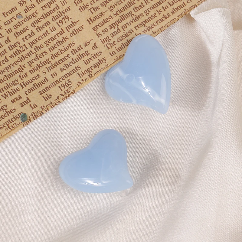1 Pair Exaggerate Korea Stud Earring Big Sweet Jelly Blue Heart Earrings Trendy Girls Stud Jewelry Temperament Party Jewelry
1 Pair Exaggerate Korea Stud Earring Big Sweet Jelly Blue Heart Earrings Trendy Girls Stud Jewelry Temperament Party Jewelry