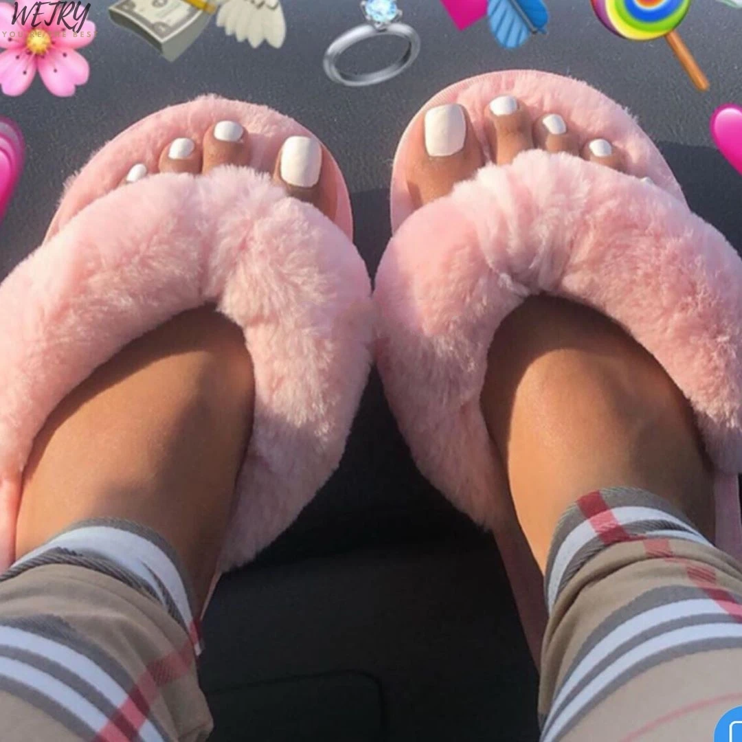 Winter Home Slippers 2020 New Fashion Women Faux Fur Warm Shoes Woman Slip on Flats Female Fur Flip Flops Pink Plus Size 36-41
Winter Home Slippers 2020 New Fashion Women Faux Fur Warm Shoes Woman Slip on Flats Female Fur Flip Flops Pink Plus Size 36-41