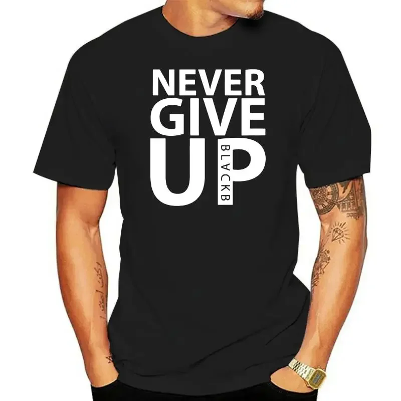 Новинка, Мужская черная футболка с надписью «Never Give Up», Повседневная футболка для взрослых
Новинка, Мужская черная футболка с надписью «Never Give Up», Повседневная футболка для взрослых