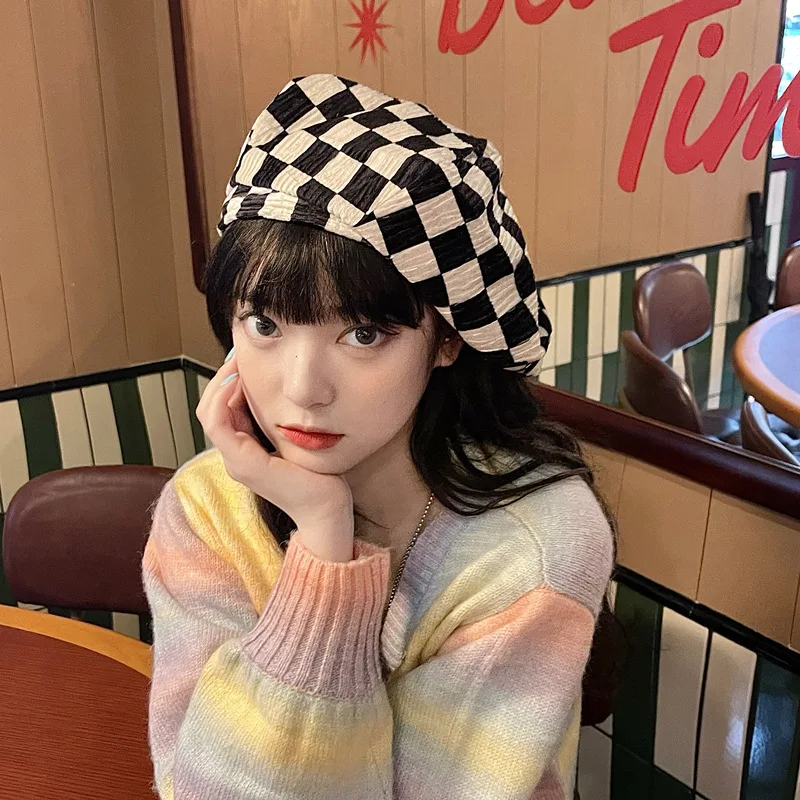 Checkerboard Beret Women's Spring Autumn Winter New Black and White Plaid Hat British Retro Painter Hat
Checkerboard Beret Women's Spring Autumn Winter New Black and White Plaid Hat British Retro Painter Hat