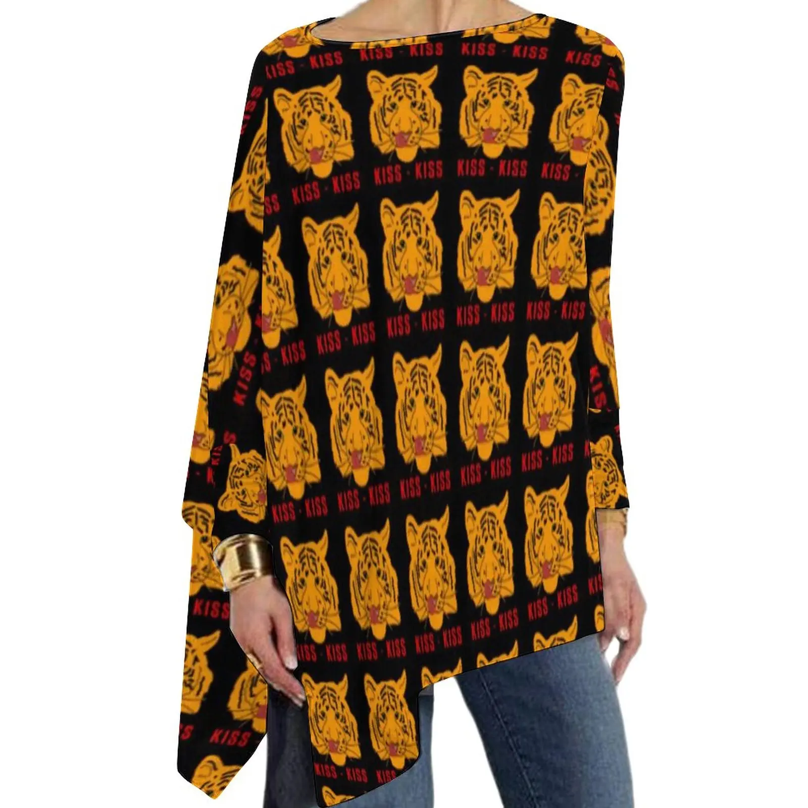 Футболка женская оверсайз с длинным рукавом, круглым вырезом и принтом лица
Футболка женская оверсайз с длинным рукавом, круглым вырезом и принтом лица