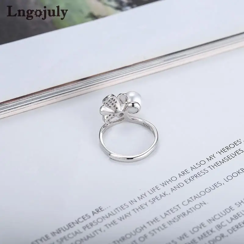 Женское кольцо из серебра 925 пробы, с жемчугом
Женское кольцо из серебра 925 пробы, с жемчугом