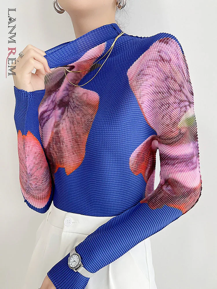 LANMREM Pleated Printing Flowers T-shirt For Women Stand Collar Long Sleeve Skinny Tops Female Fashion 2023 New Spring 2N600
LANMREM Pleated Printing Flowers T-shirt For Women Stand Collar Long Sleeve Skinny Tops Female Fashion 2023 New Spring 2N600