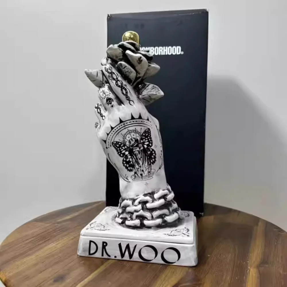 Керамическая курильница NBHD с цветком розы 
Керамическая курильница NBHD с цветком розы