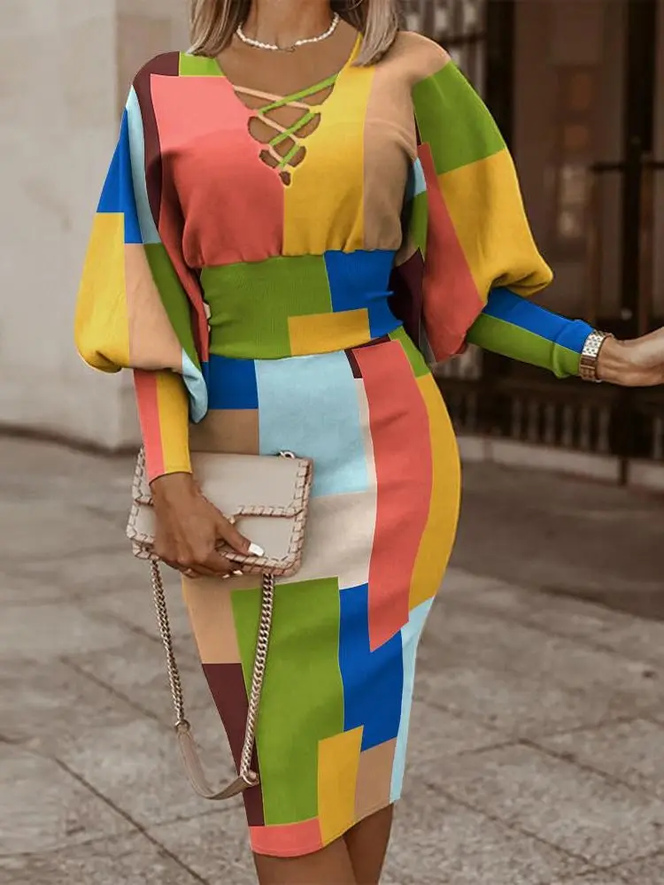 Fashion Women Casual Long Sleeve Elegant V Neck Dress Workwear Party Geometric Print Lantern Sleeve Midi Dress
Fashion Women Casual Long Sleeve Elegant V Neck Dress Workwear Party Geometric Print Lantern Sleeve Midi Dress