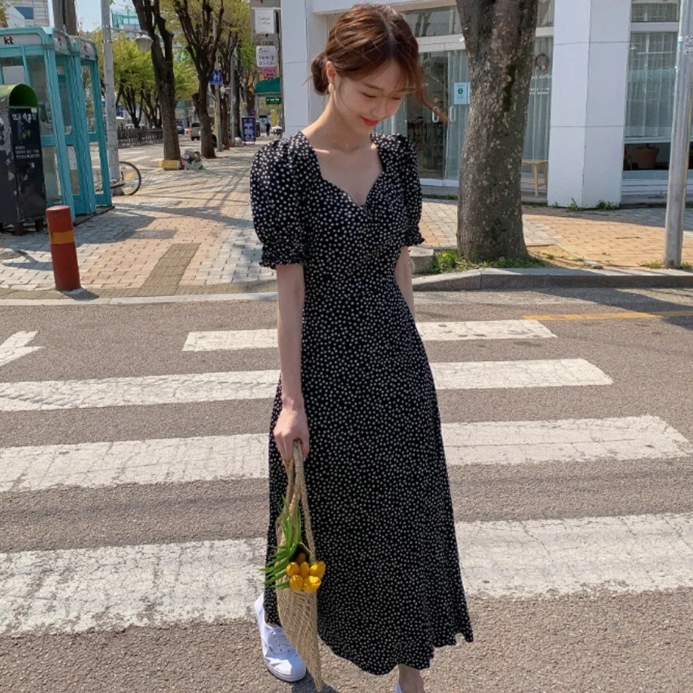 플라워 리본 롱 원피스
플라워 리본 롱 원피스