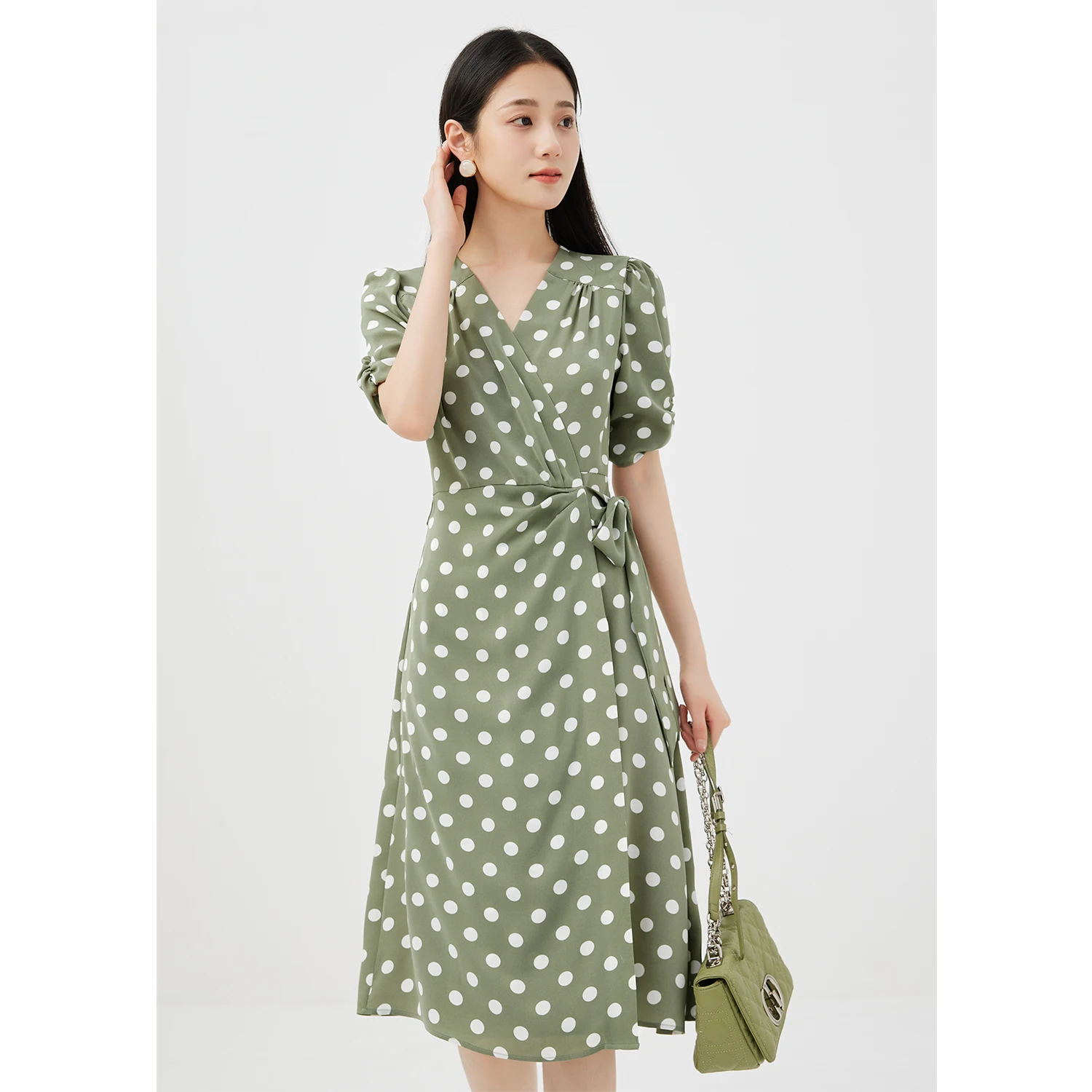Slim Dot Dress Women Fashion Design New 2023 Summer Vestidos Elegantes Para Mujer V-Neck Mid-Calf Sheath Polyester
Slim Dot Dress Women Fashion Design New 2023 Summer Vestidos Elegantes Para Mujer V-Neck Mid-Calf Sheath Polyester