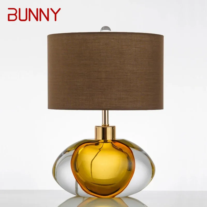 BUNNY Nordic Modern Glaze Table Lamp Fashionable Art Iiving Room Bedroom Hotel LED Personality Originality Desk Light
BUNNY Nordic Modern Glaze Table Lamp Fashionable Art Iiving Room Bedroom Hotel LED Personality Originality Desk Light