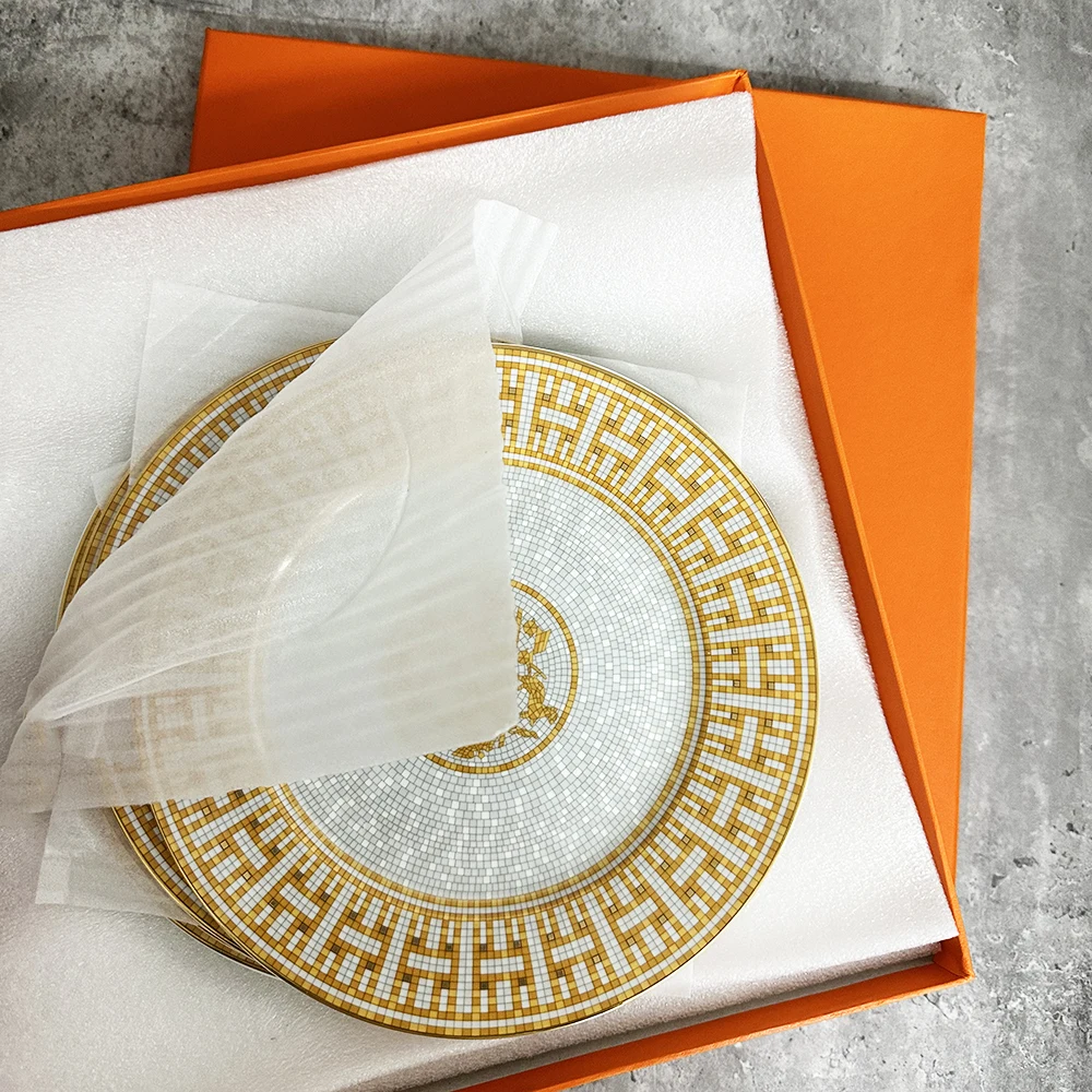 4 Pcs 8 Inch Luxury Bone China Dishes And Plates Porcelain Cake Dish Pastry Fruit Tray Ceramic Tableware Steak Dinner Plates
4 Pcs 8 Inch Luxury Bone China Dishes And Plates Porcelain Cake Dish Pastry Fruit Tray Ceramic Tableware Steak Dinner Plates