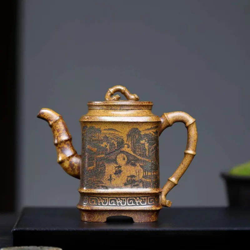 Фиолетовый глиняный чайник Zisha 300 мл
Фиолетовый глиняный чайник Zisha 300 мл