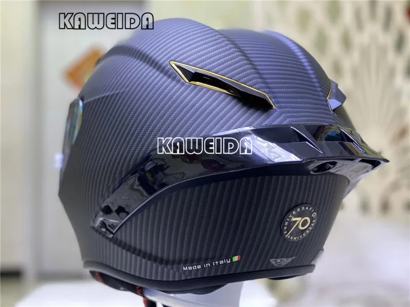 Full Face Motorcycle Helmet 70th Anniversary Black Gold Fiber Glass Motorcycle Racing Helmet with Big Tail Spoiler
Full Face Motorcycle Helmet 70th Anniversary Black Gold Fiber Glass Motorcycle Racing Helmet with Big Tail Spoiler