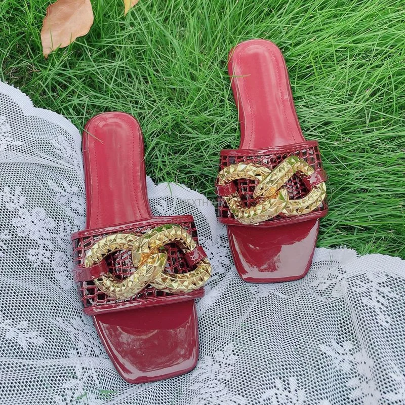 Summer Retro Women Slippers Metal Chains Snake Print Slides Flat Square Toe Open Toe Flip Flop Fashion Home Shoes Ladies Sandals
Summer Retro Women Slippers Metal Chains Snake Print Slides Flat Square Toe Open Toe Flip Flop Fashion Home Shoes Ladies Sandals