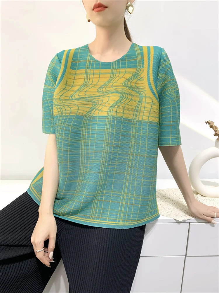 Miyake Pleated Top Female 2023 Summer Printed Comfort and Casual Loose Toothpick Women's Closing T-shirt Women T Shirt Top Women
Miyake Pleated Top Female 2023 Summer Printed Comfort and Casual Loose Toothpick Women's Closing T-shirt Women T Shirt Top Women