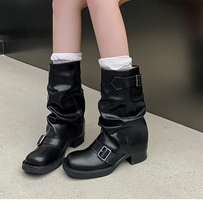 Autumn Winter Thick High Heels Women Mid Calf Boots 2023 Hot Sale Gothic Calves Motorcycles Boots Buckle Comfy Walking Boots
Autumn Winter Thick High Heels Women Mid Calf Boots 2023 Hot Sale Gothic Calves Motorcycles Boots Buckle Comfy Walking Boots
