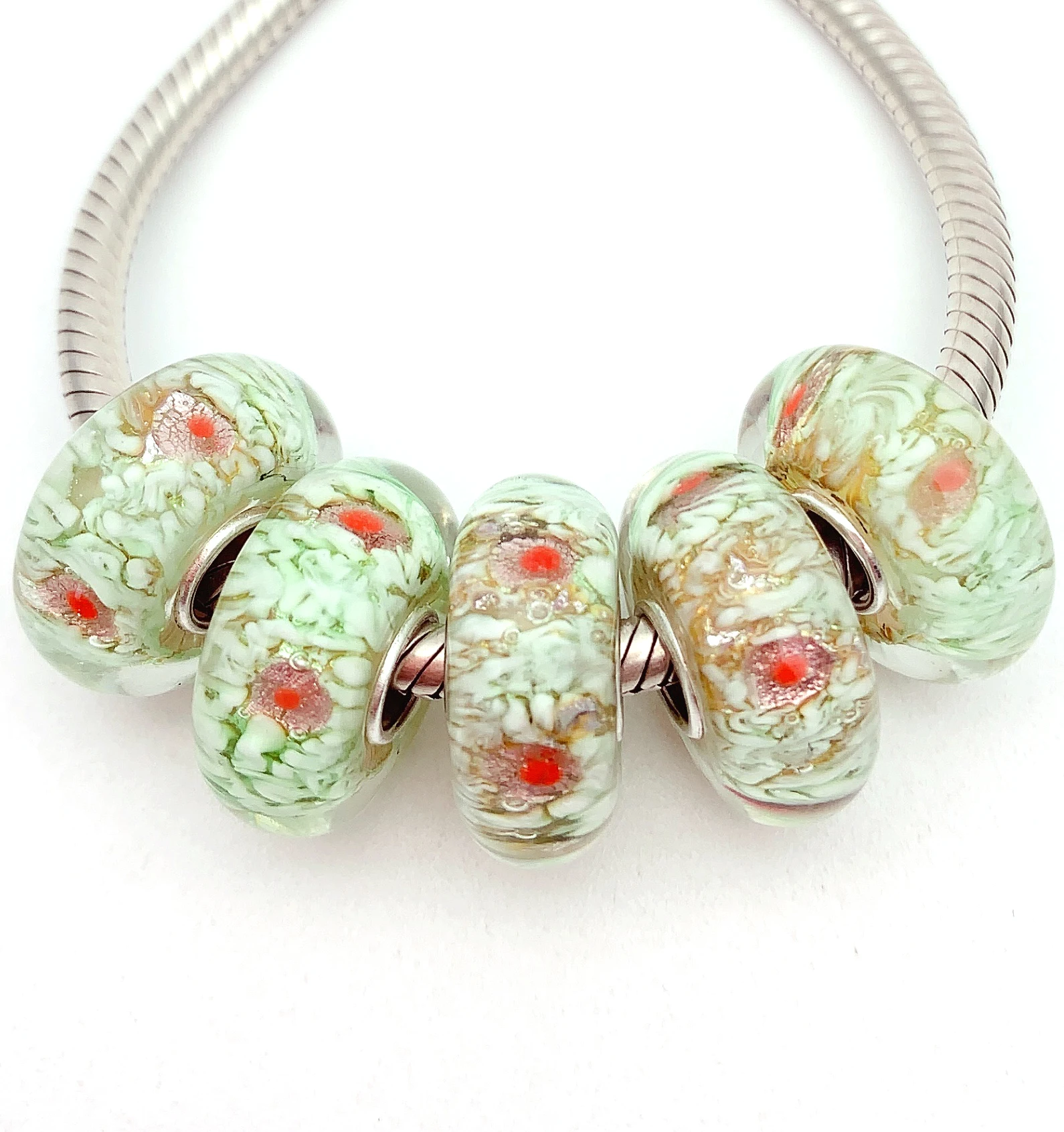 YG225 5X 100% Authenticity S925 Sterling Silver Beads Murano Glassbeads NEW Fit European Charms Bracelet Diy Jewelry Lampwork
YG225 5X 100% Authenticity S925 Sterling Silver Beads Murano Glassbeads NEW Fit European Charms Bracelet Diy Jewelry Lampwork