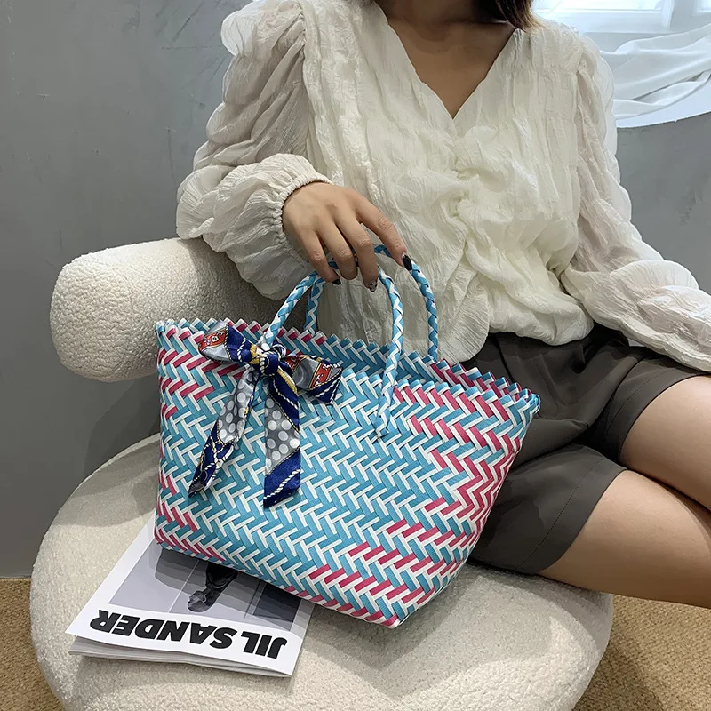 2022 Woven Beach Tote Bag Woman Fashion Handmade Handbag Vegetable Basket Fruit Shopping Bag Large Capacity Tote Handbag 
2022 Woven Beach Tote Bag Woman Fashion Handmade Handbag Vegetable Basket Fruit Shopping Bag Large Capacity Tote Handbag
