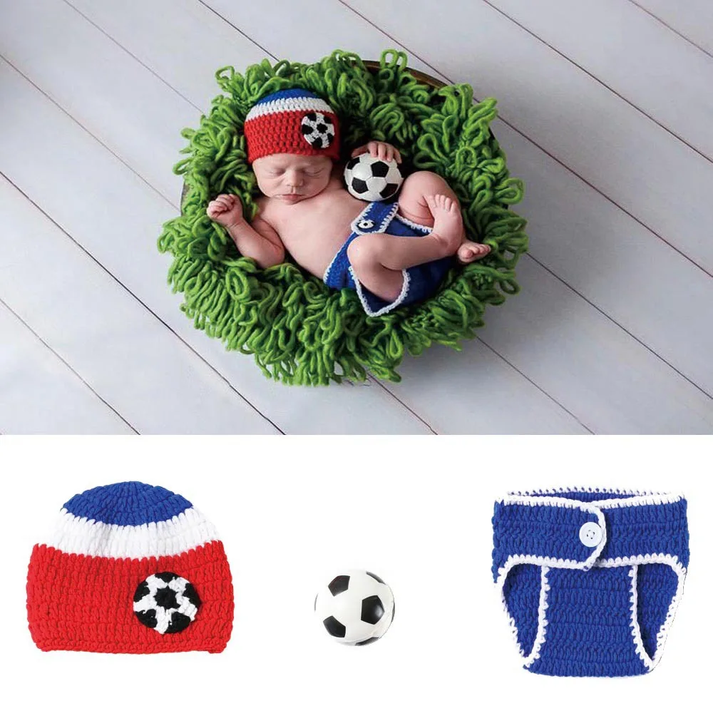 Baby Photography Prop Football Three Piece Set with Toy Handmade Wool Knitting Set Newborn Photography Commemorative Accessories
Baby Photography Prop Football Three Piece Set with Toy Handmade Wool Knitting Set Newborn Photography Commemorative Accessories