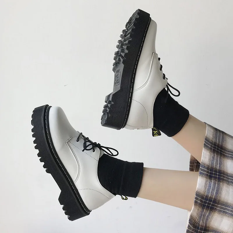 Women Lace-up Round Toe Leather Platform Shoes Casual Spring Autumn Women Oxford Shoes Fashion Comfortable Lolita Shoes
Women Lace-up Round Toe Leather Platform Shoes Casual Spring Autumn Women Oxford Shoes Fashion Comfortable Lolita Shoes