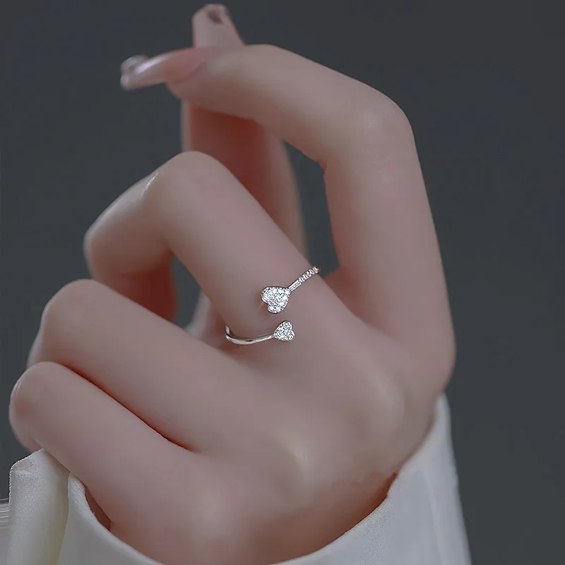 Adjustable Opening Finger Ring Sparkling White Gold Color Women Fashion Individuality Rings Party 2022 Trend Jewelry Gift
Adjustable Opening Finger Ring Sparkling White Gold Color Women Fashion Individuality Rings Party 2022 Trend Jewelry Gift