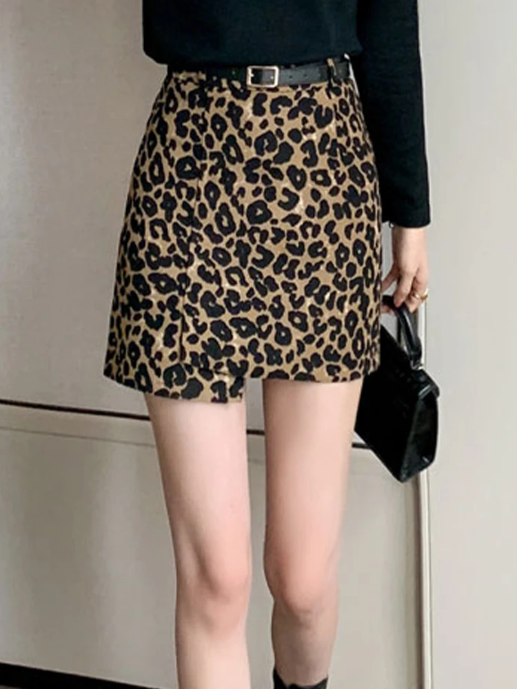 Temperament Leopard Print Half Length Skirt High Waist Leopard Print Mini Wrap Hip Skirt 2023 New Fashion Women'S Clothing
Temperament Leopard Print Half Length Skirt High Waist Leopard Print Mini Wrap Hip Skirt 2023 New Fashion Women'S Clothing