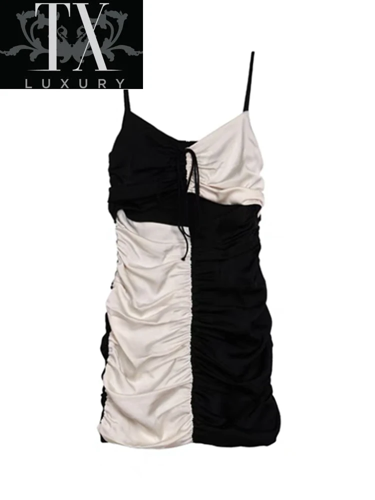 Satin Women Halter Mini Dress Chic Sexy Folds Hollow Out Backless Drawstring Streetwear Party Club Festival 2022 Summer Ladies
Satin Women Halter Mini Dress Chic Sexy Folds Hollow Out Backless Drawstring Streetwear Party Club Festival 2022 Summer Ladies