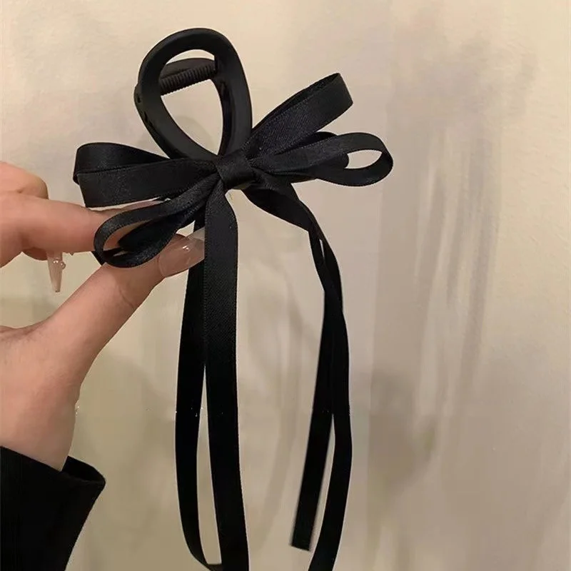 Black Sweet Girl Ribbon Bow Beautiful Fashion Hair Clip Essential Sweet Headdress Women Summer Outdoor Korea Hair Accessories
Black Sweet Girl Ribbon Bow Beautiful Fashion Hair Clip Essential Sweet Headdress Women Summer Outdoor Korea Hair Accessories