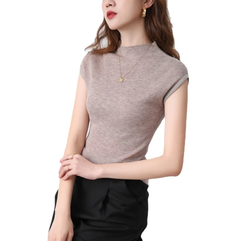 Autumn 2022 16 needle craft 60 thread wool bottomed t-shirt women thin half high collar sleeveless autumn t-shirt Autumn F2755
Autumn 2022 16 needle craft 60 thread wool bottomed t-shirt women thin half high collar sleeveless autumn t-shirt Autumn F2755